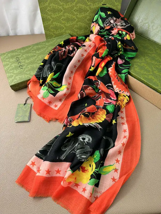G Family Cashmere Print Scarf