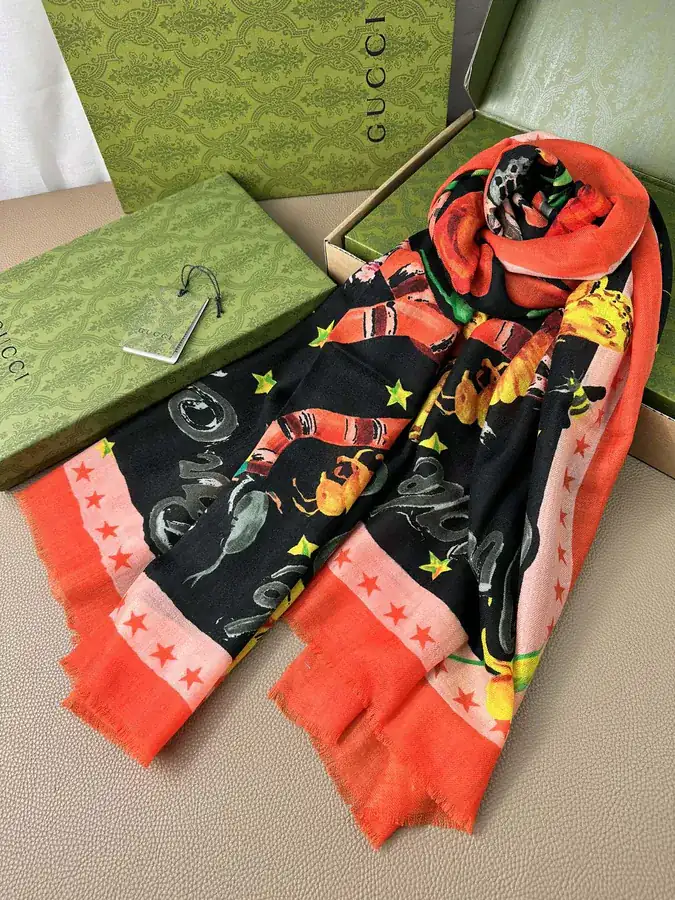 G Family Cashmere Print Scarf
