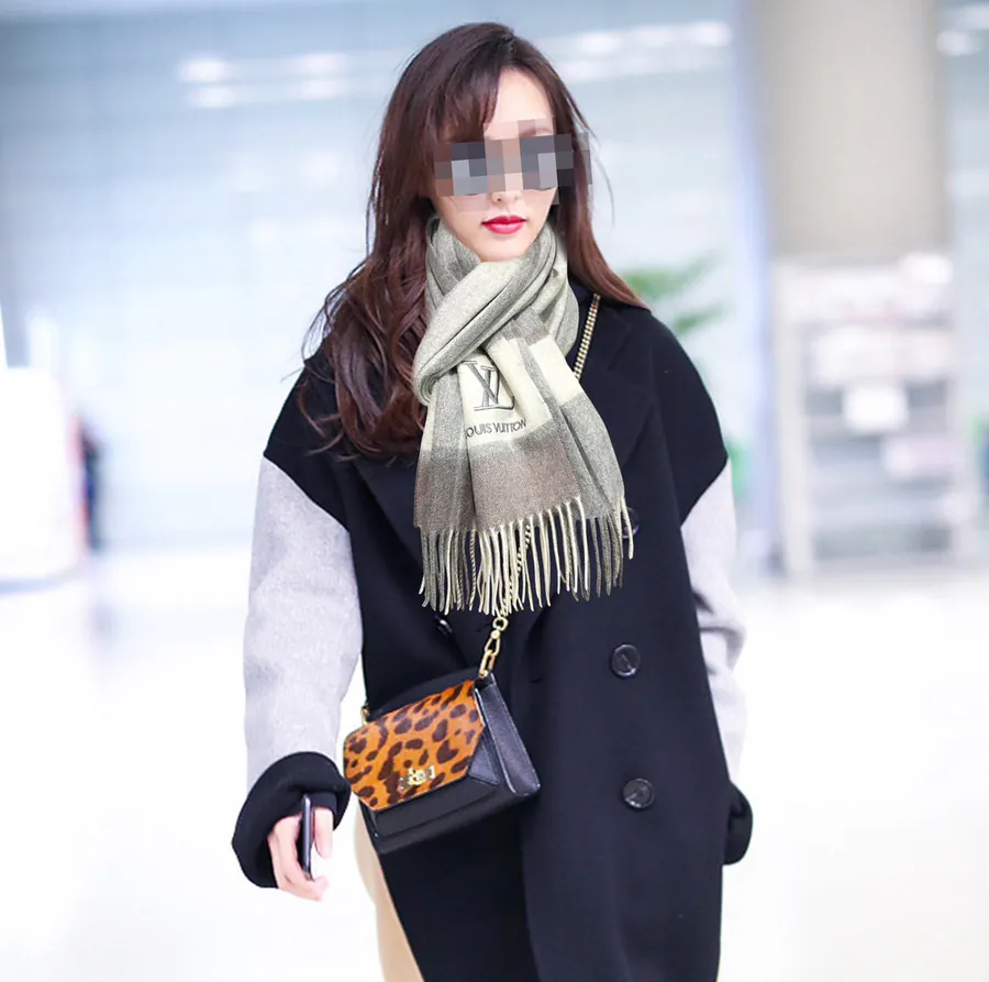 2024 L Family Wool Scarf Classic Plaid, Neutral Design