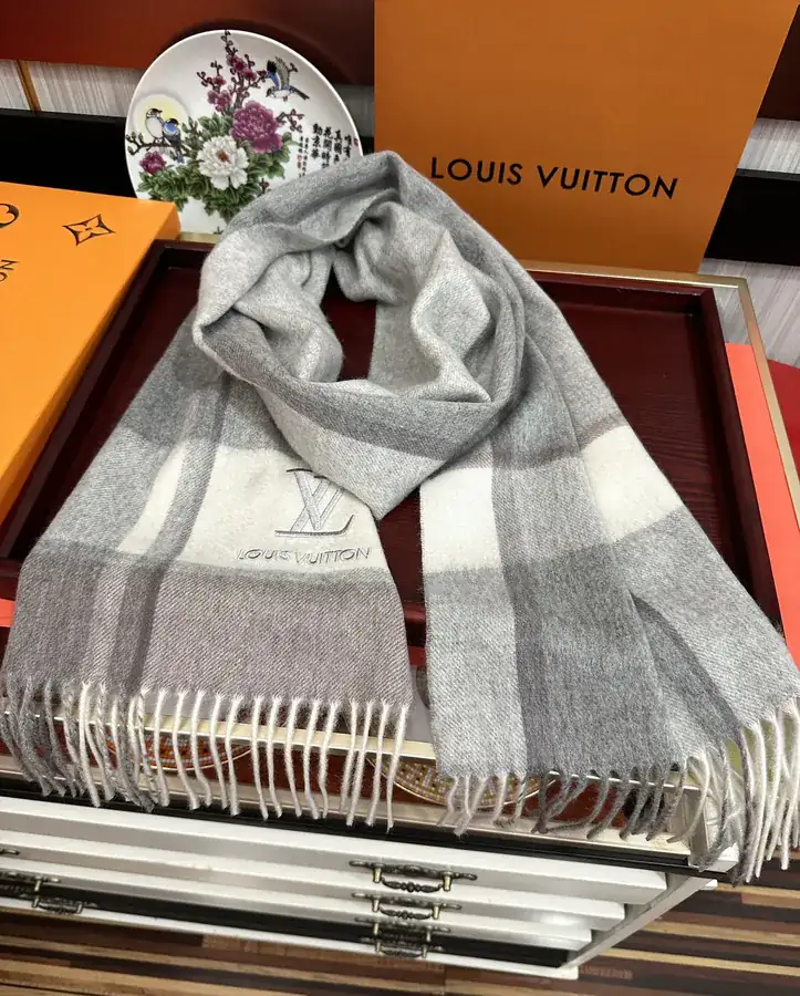 2024 L Family Wool Scarf Classic Plaid, Neutral Design