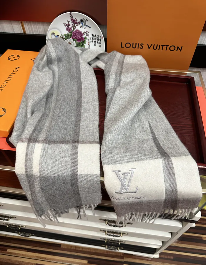 2024 L Family Wool Scarf Classic Plaid, Neutral Design