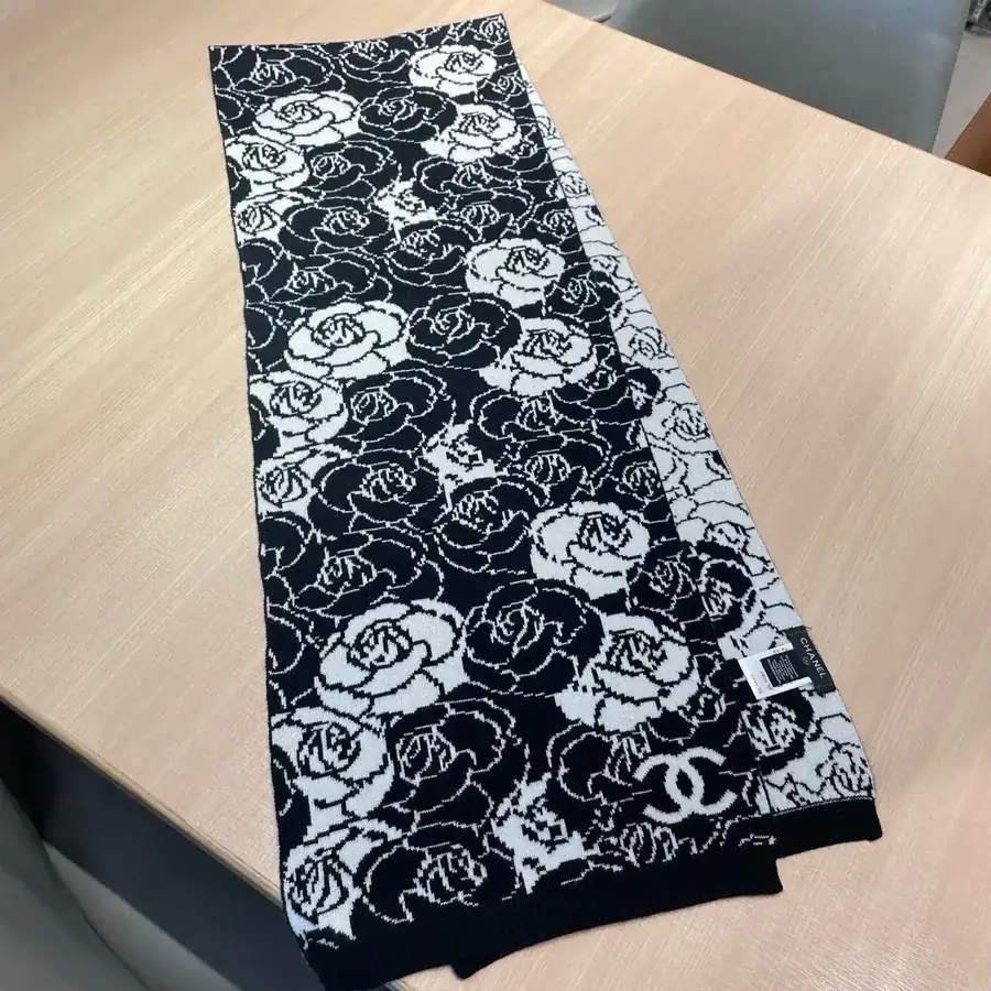 Channel Tea Rose Scarf in Black and White