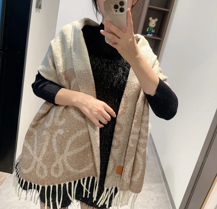Ralph Lauren Classic Logo Style Scarf