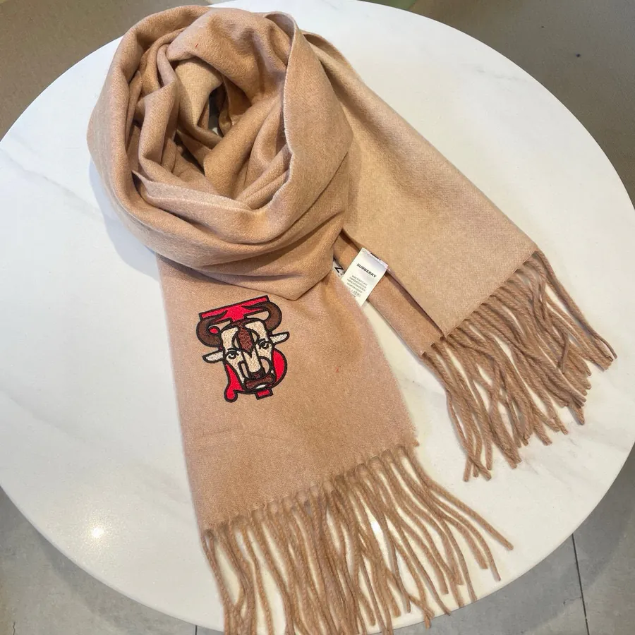 Family Exclusive · Double Sided Scarf with Unique Color Design