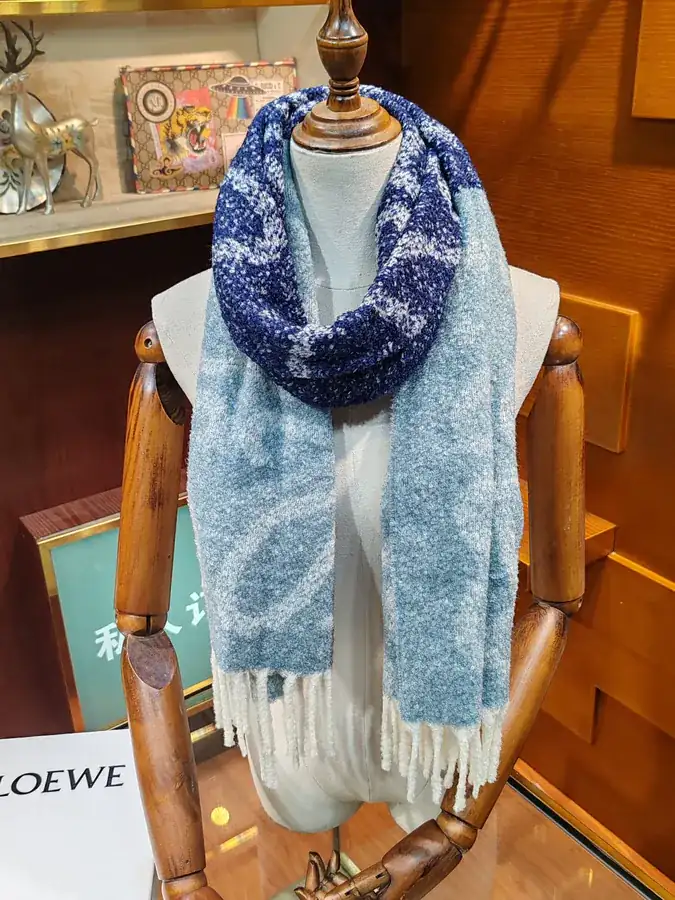 Ralph Lauren Scarf Classic Logo Design
