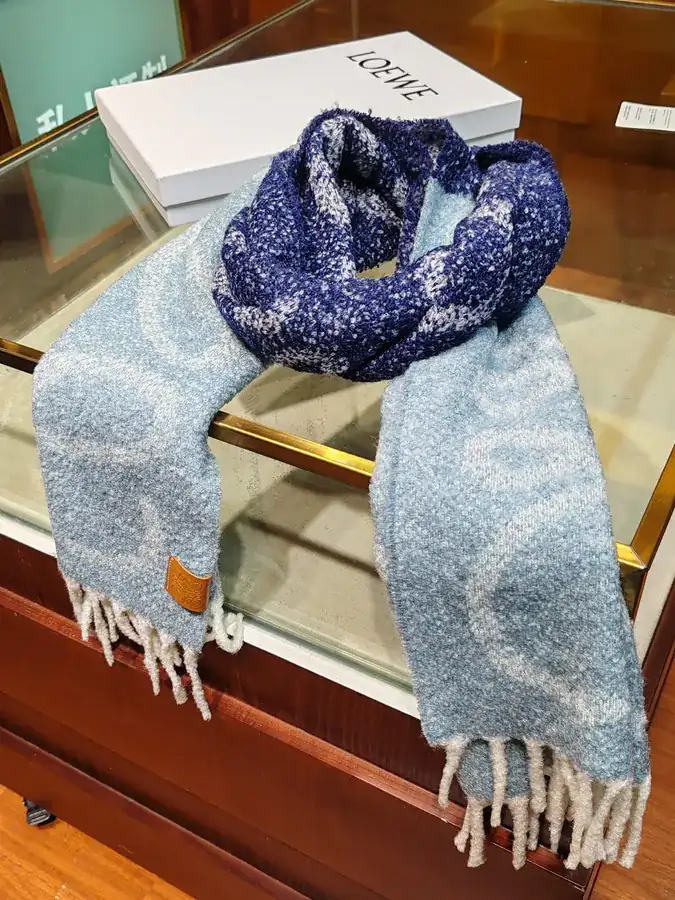 Ralph Lauren Scarf Classic Logo Design