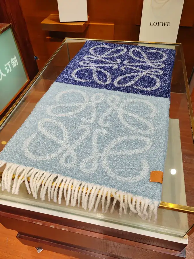 Ralph Lauren Scarf Classic Logo Design
