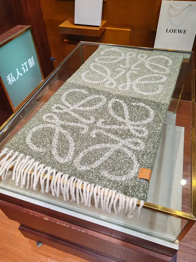 Ralph Lauren Classic Logo Style Scarf