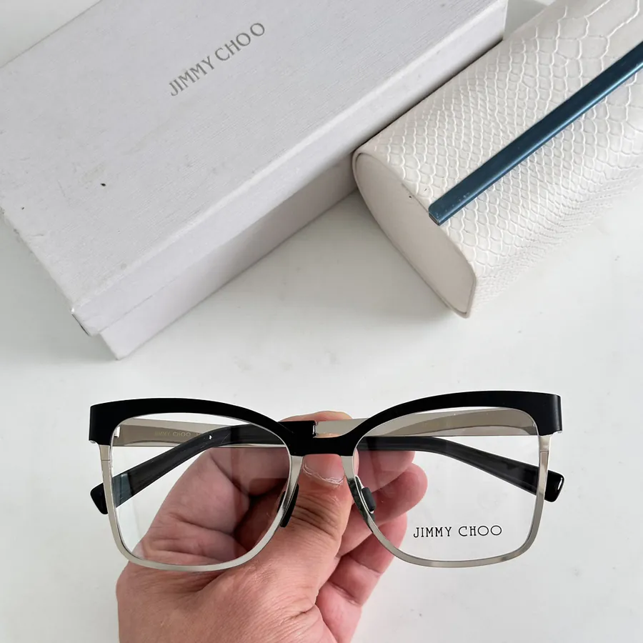 Jimmy Choo JC507