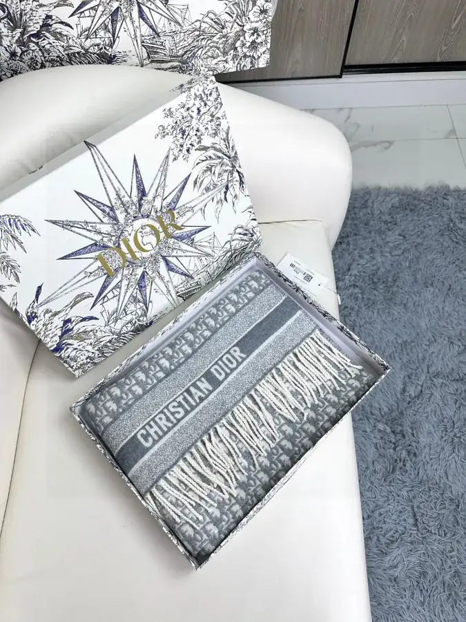 Dio* Oblique Print Scarf with Embroidery