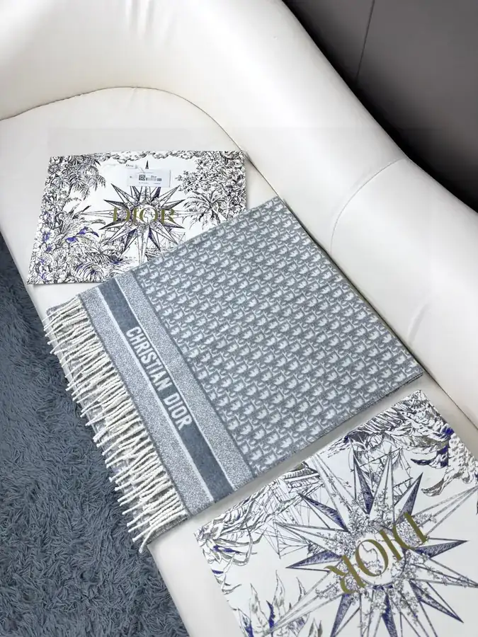Dio* Oblique Print Scarf with Embroidery