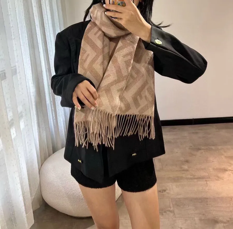120 FD Golden Thread Luxury Scarf