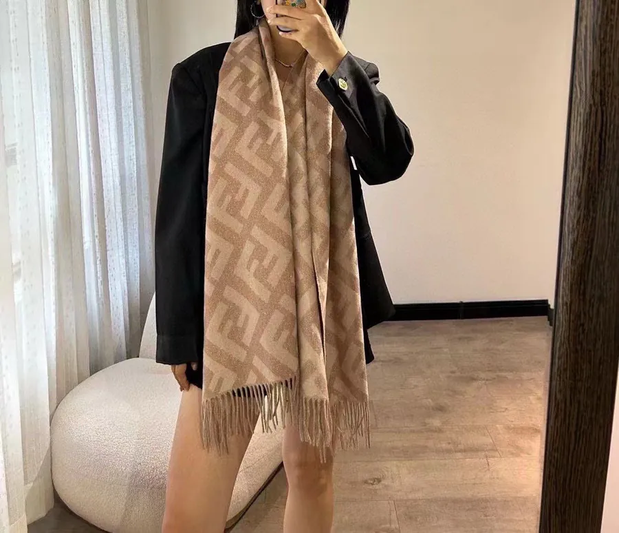 120 FD Golden Thread Luxury Scarf