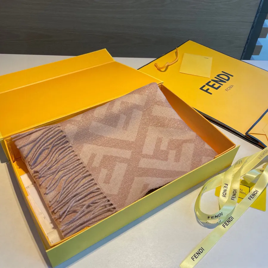 120 FD Golden Thread Luxury Scarf