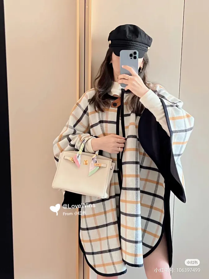 H Family Double Sided Wool Cape