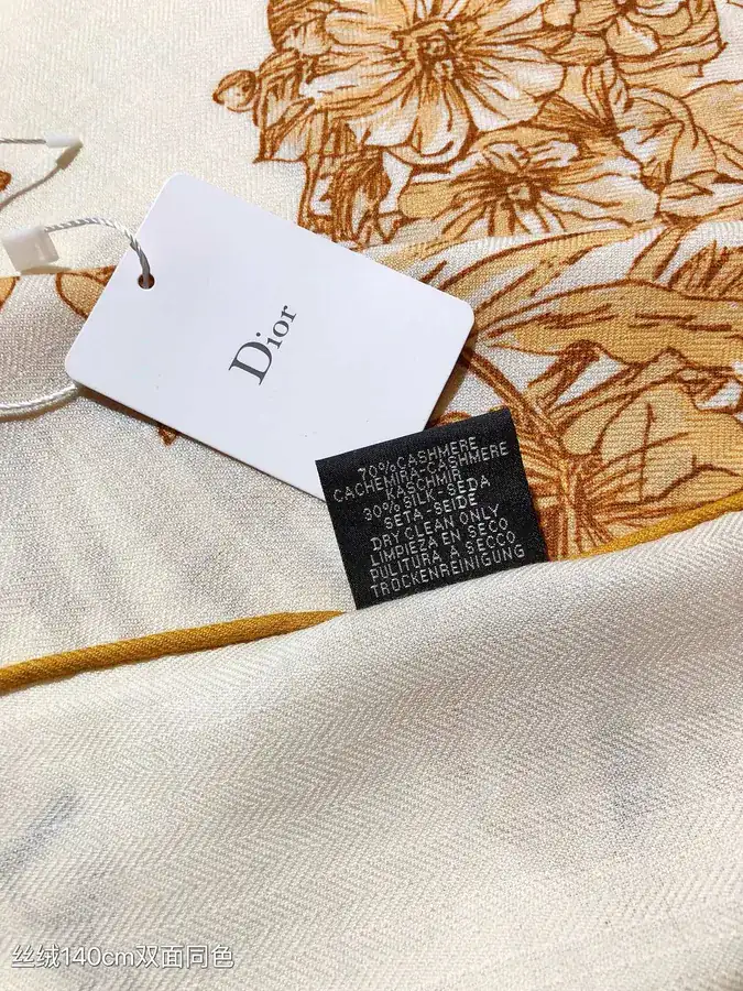 D Home Butterfly Print Velvet Scarf Classic Cold Style