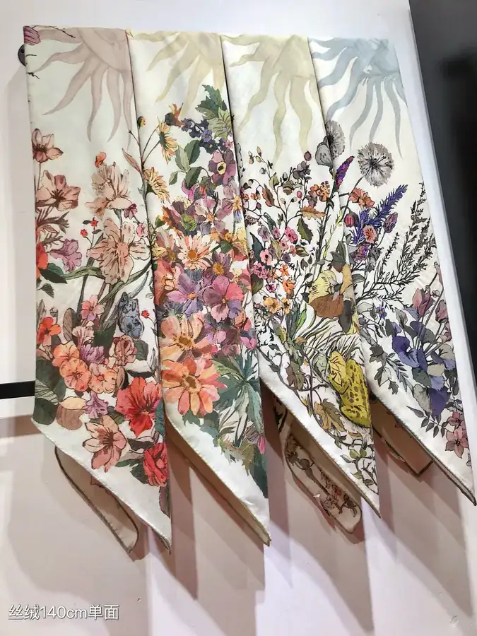 Original D Home 140cm Velvet Scarf with 4 Saisons Été Soleil Print