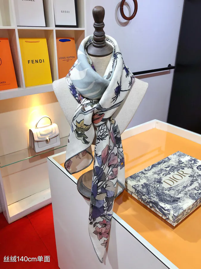 Original D Home 140cm Velvet Scarf with 4 Saisons Été Soleil Print