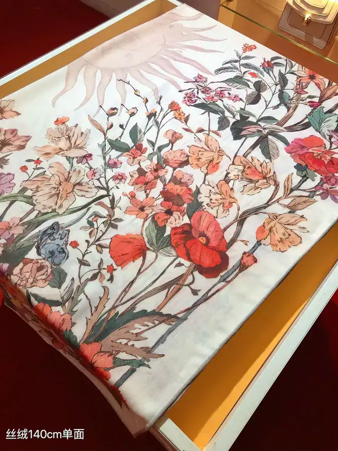 Original D Home 140cm Velvet Scarf with 4 Saisons Été Soleil Print