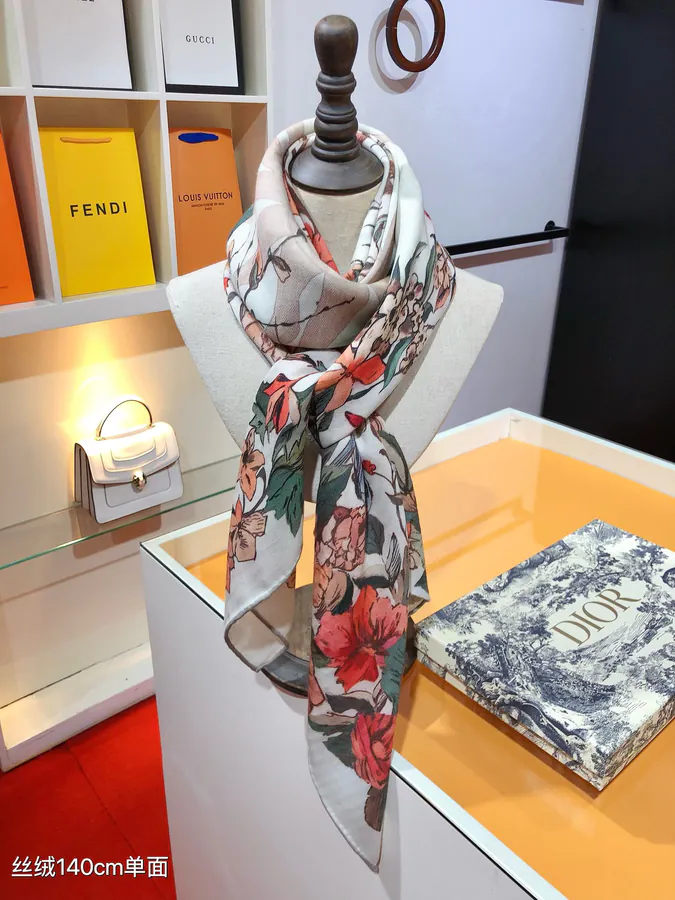 Original D Home 140cm Velvet Scarf with 4 Saisons Été Soleil Print