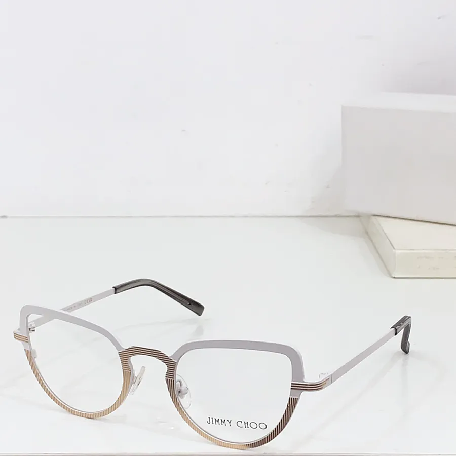 Jimmy Choo JC512