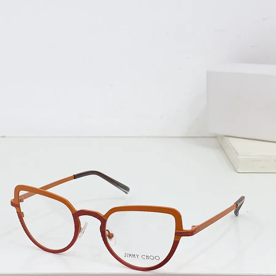 Jimmy Choo JC512