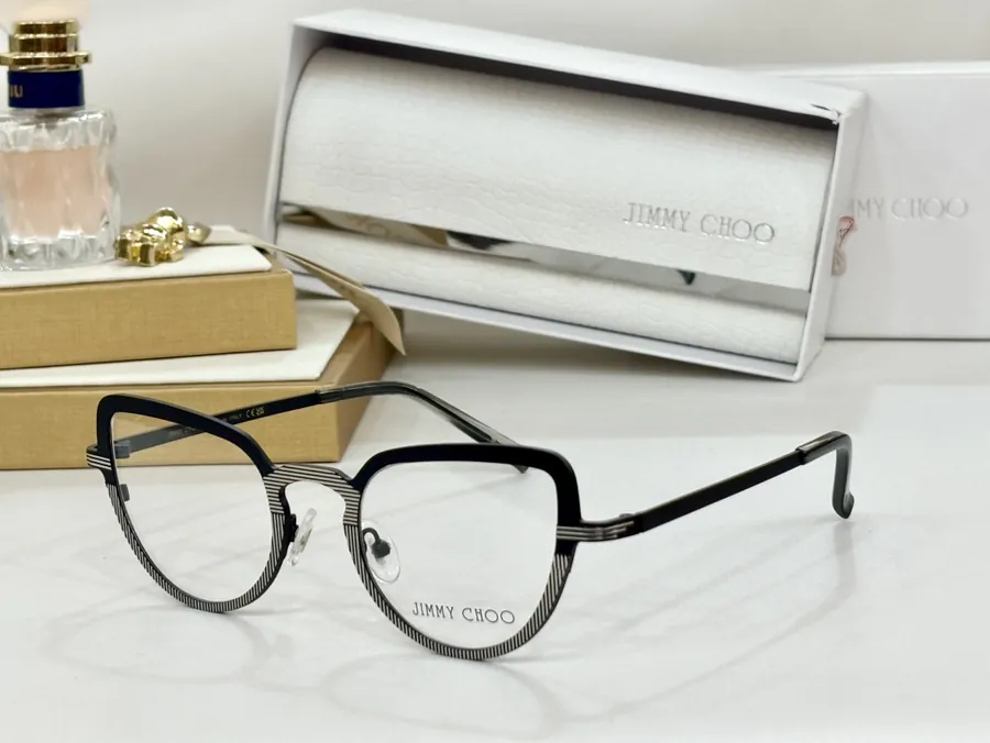 Jimmy Choo P115