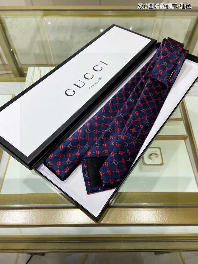 New P60 G Family Men's Tie Series Double G Clover Print Tie