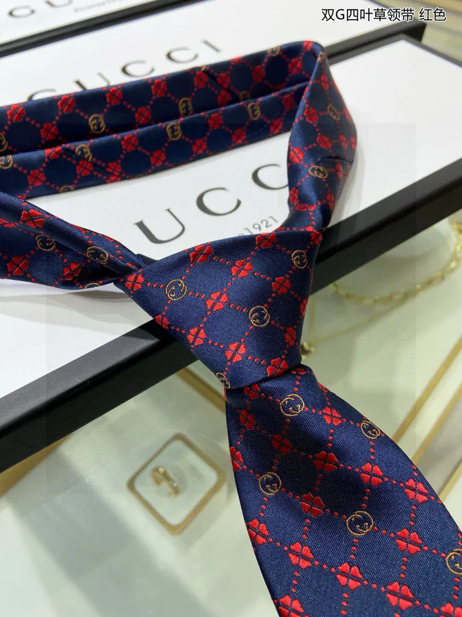 New P60 G Family Men's Tie Series Double G Clover Print Tie