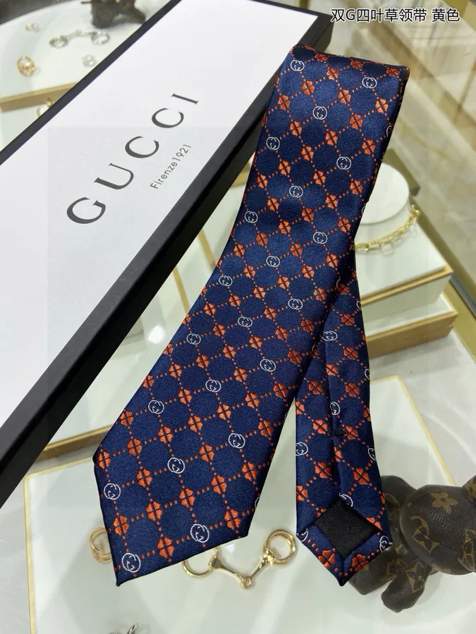 New P60 G Family Men's Tie Series Double G Clover Print Tie