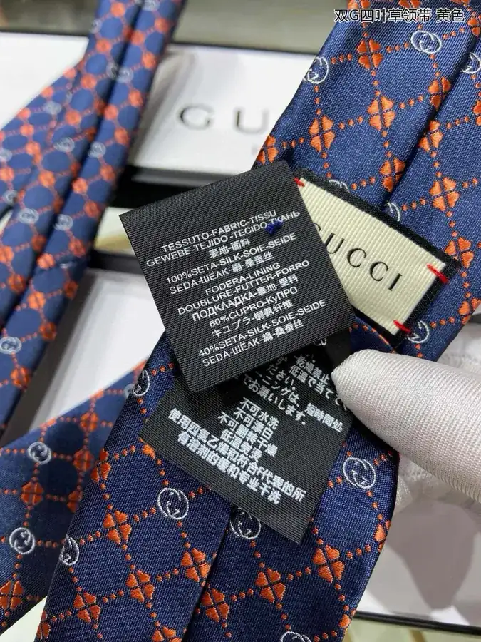 New P60 G Family Men's Tie Series Double G Clover Print Tie