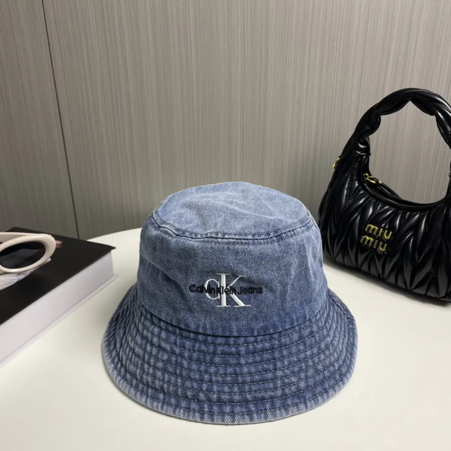 Cain Klein Embroidered Logo Fisherman Hat