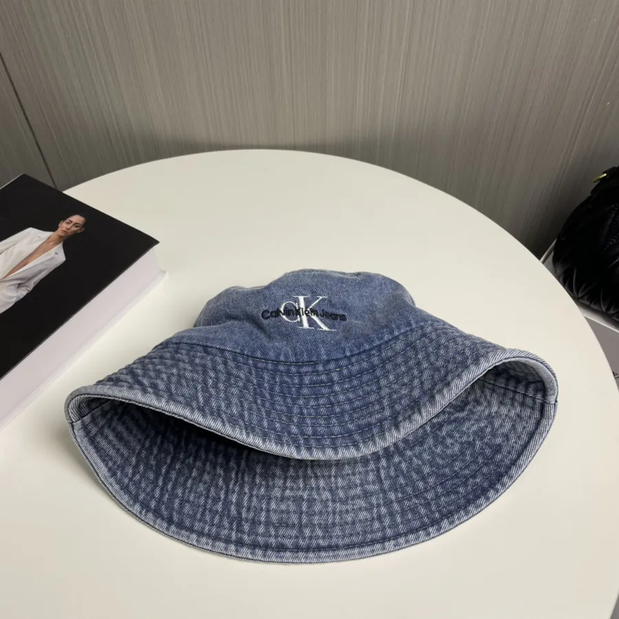Cain Klein Embroidered Logo Fisherman Hat