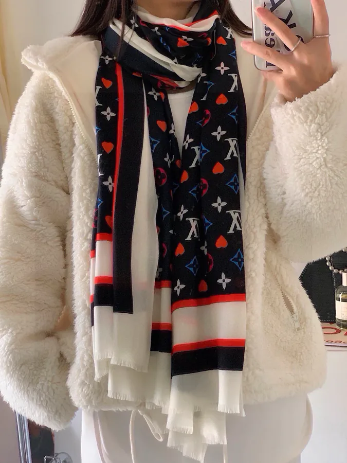 L Paper Pattern Scarf Luxury Scarf