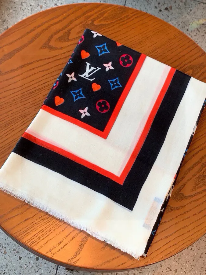 L Paper Pattern Scarf Luxury Scarf