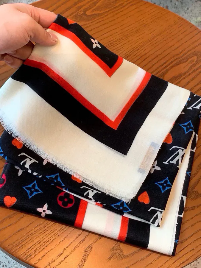L Paper Pattern Scarf Luxury Scarf