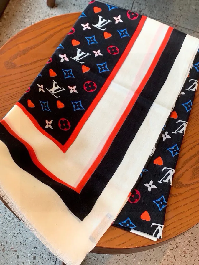 L Paper Pattern Scarf Luxury Scarf