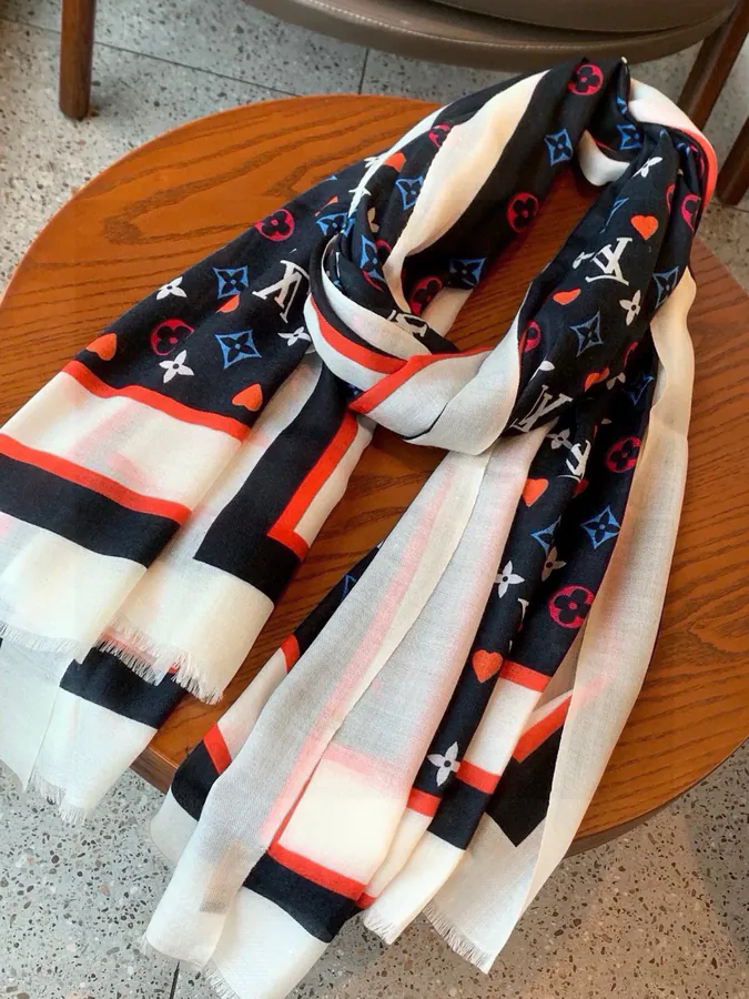 L Paper Pattern Scarf Luxury Scarf