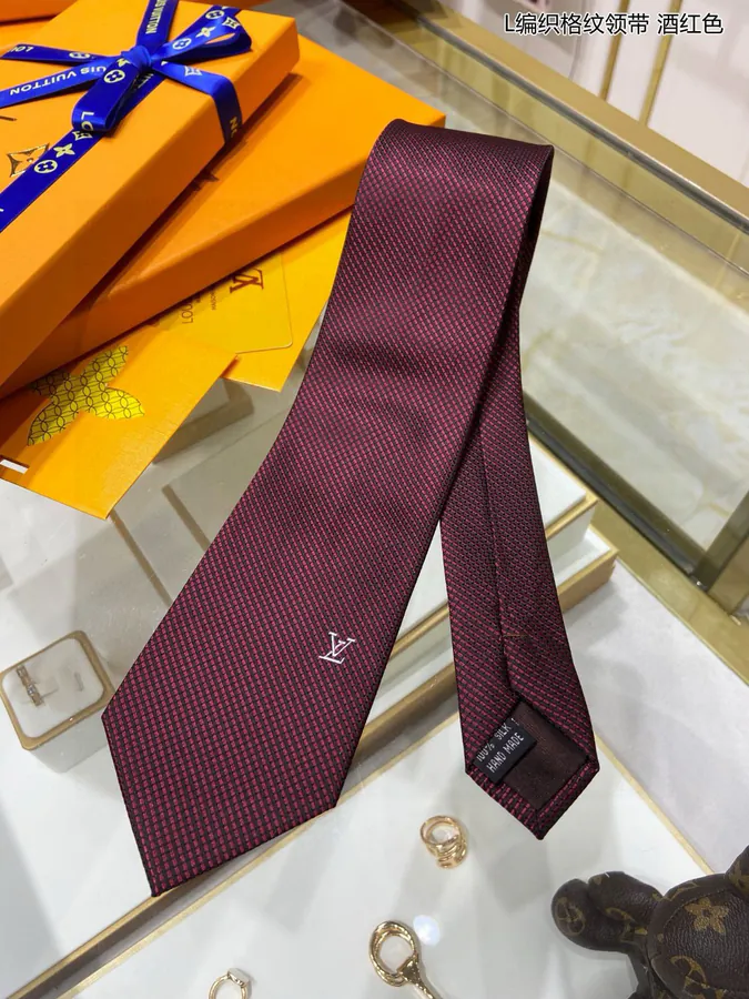 L Woven Pattern Tie Men's Tie Collection