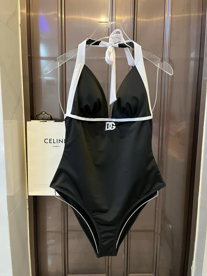 D&G One Piece Swimsuit Versatile for Multiple Scenarios