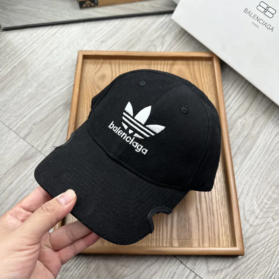 Parisian Signature Embroidered Canvas Bucket Hat