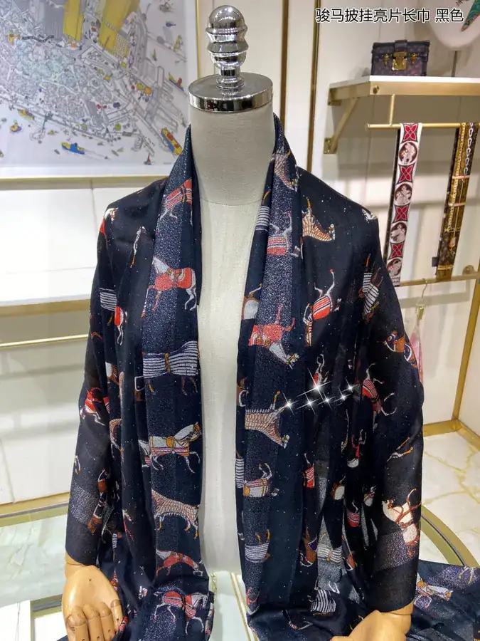 H Family Horse Embroidery Glitter Scarf Luxurious Long Scarf
