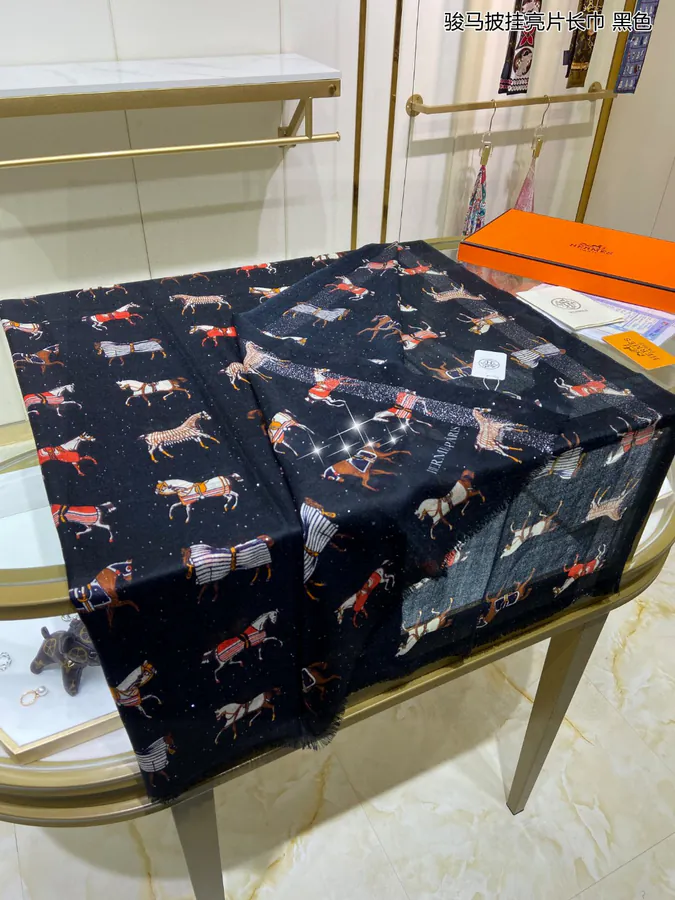 H Family Horse Embroidery Glitter Scarf Luxurious Long Scarf