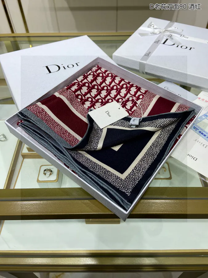 D House Classic Double Face 90 Silk Scarf