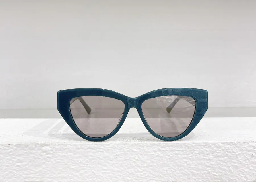 Jimmy Choo P135 JC5004