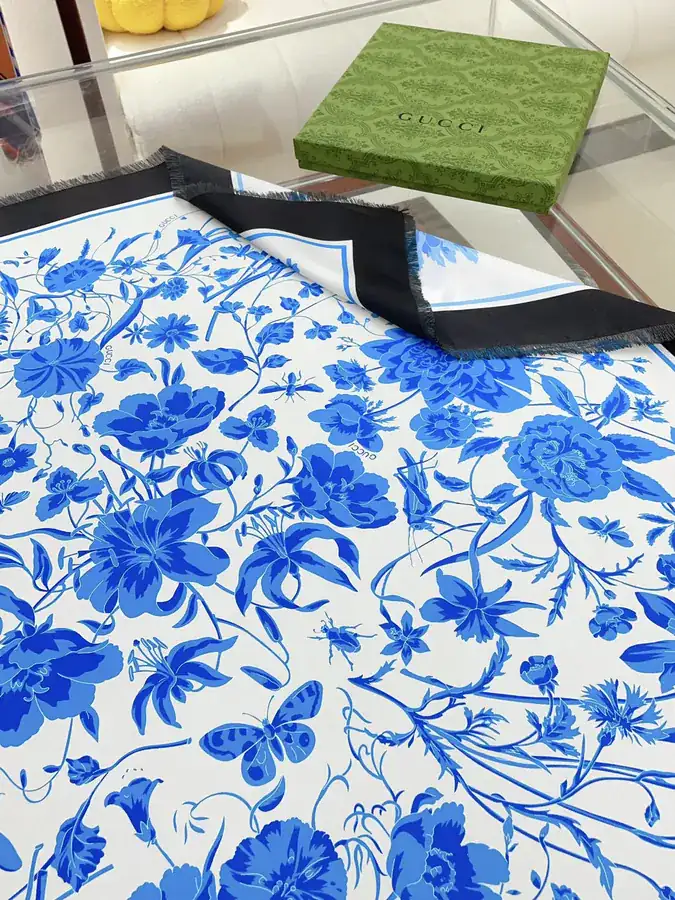 G Family Latest GG Garden Style 90 Silk Scarf
