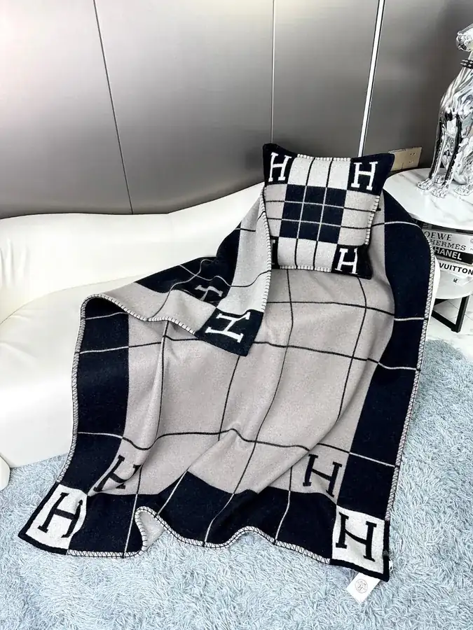 H Family Premium Cashmere Blanket Classic and Timeless Design