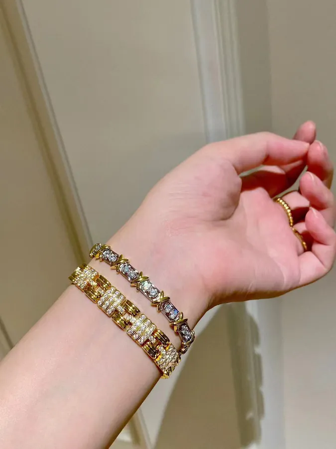 Schlumberger Series T Jewelry Four Prong Cross Diamond Bracelet