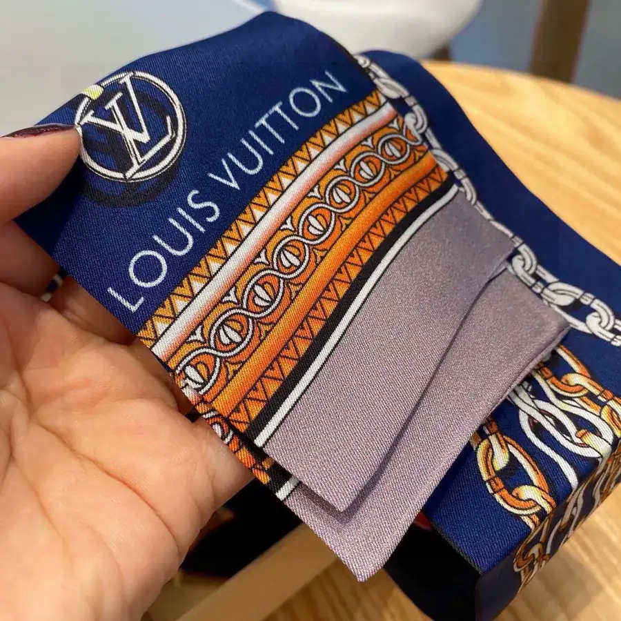 L Brand Double Silk Scarf Versatile and Elegant