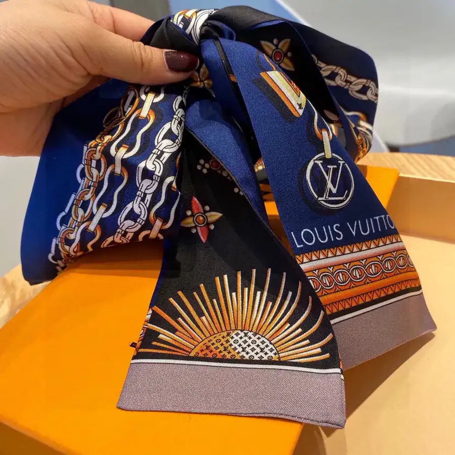 L Brand Double Silk Scarf Versatile and Elegant
